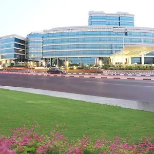 Millennium Airport Otel Dubai