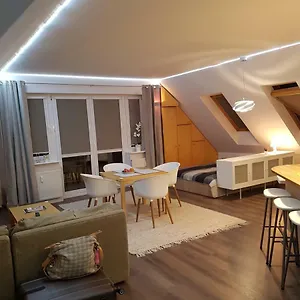 apartament-klonowa-30a.kolobrzeghotels.com/