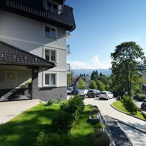 apartament-esensja.szklarskaporebahotels.net/